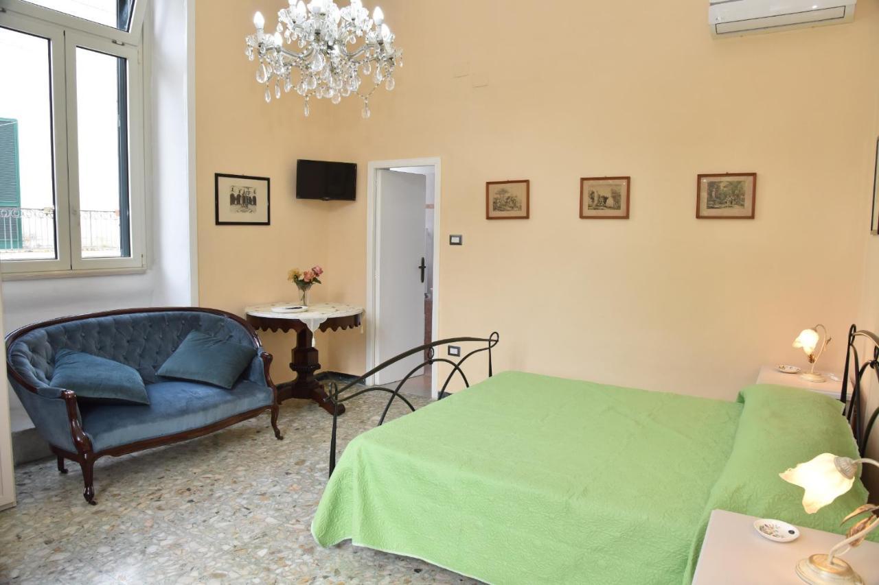 Rosaria Suite & Rooms Lecce Eksteriør billede